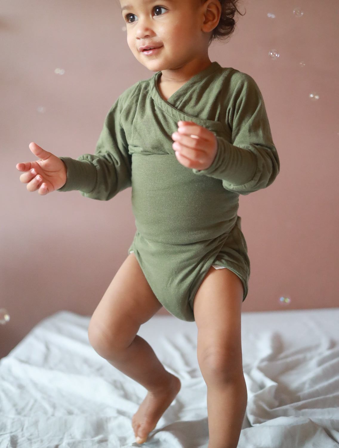 Loopbody cashmere blend - growing baby bodysuit - Avocado